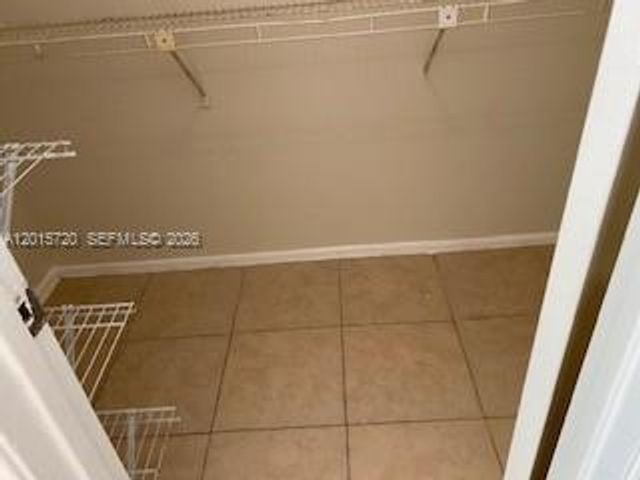 2401 Riverside Dr 408-B, Coral Springs, FL 33065