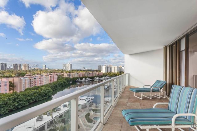 19500 Turnberry Way 9D, Aventura, FL 33180