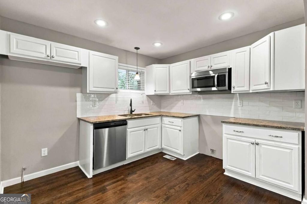 3515 Tulip Drive, Decatur, GA 30032 — photo 3