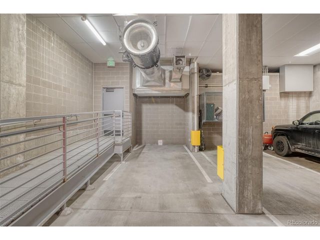 1908 W 33rd Ave 303, Denver, CO 80211