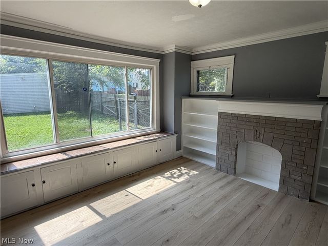 8602 Jeffries Avenue, Cleveland, OH 44105