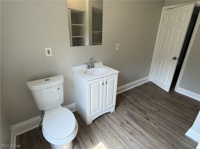 8602 Jeffries Avenue, Cleveland, OH 44105