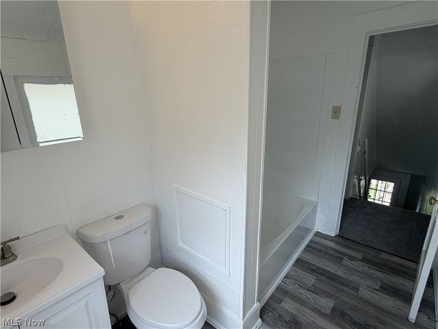 8602 Jeffries Avenue, Cleveland, OH 44105