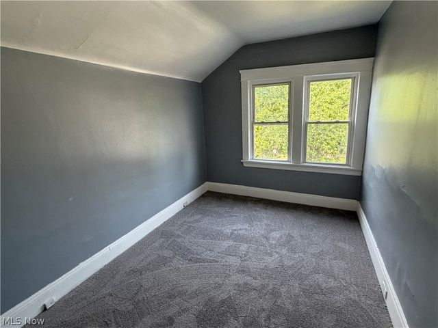 8602 Jeffries Avenue, Cleveland, OH 44105