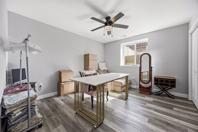 225 Meadow Breeze Lane, Center Point, IA 52213