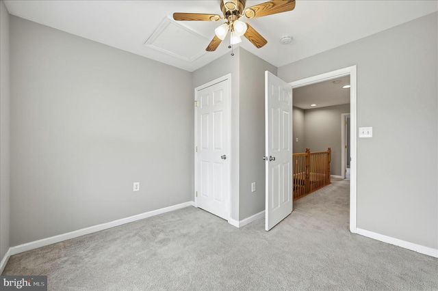 160 BALTUSROL DR, Charles Town, WV 25414