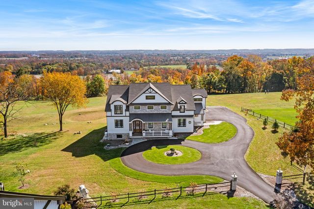 1823 RIDGE RD, Perkasie, PA 18944