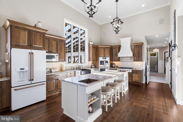 1823 RIDGE RD, Perkasie, PA 18944