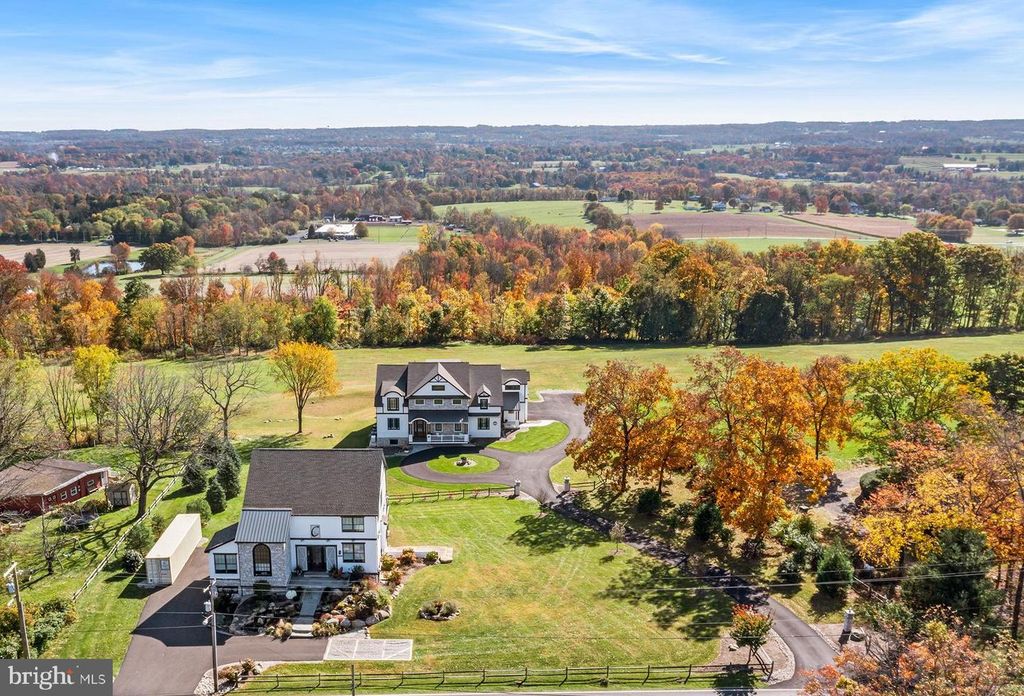 1823 RIDGE RD, Perkasie, PA 18944