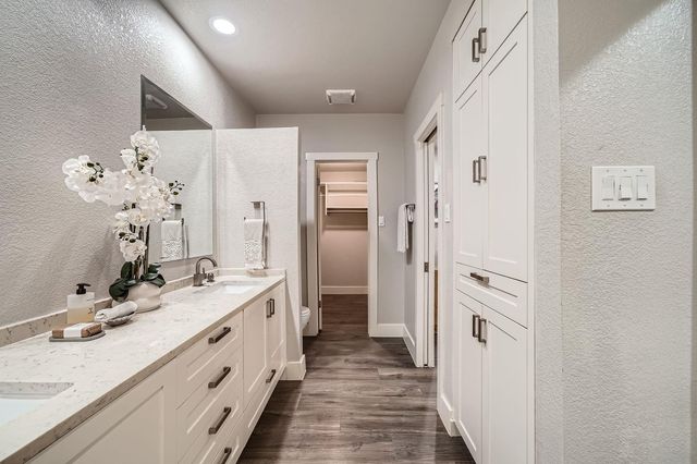 8200 Neely DR 160, Austin, TX 78759