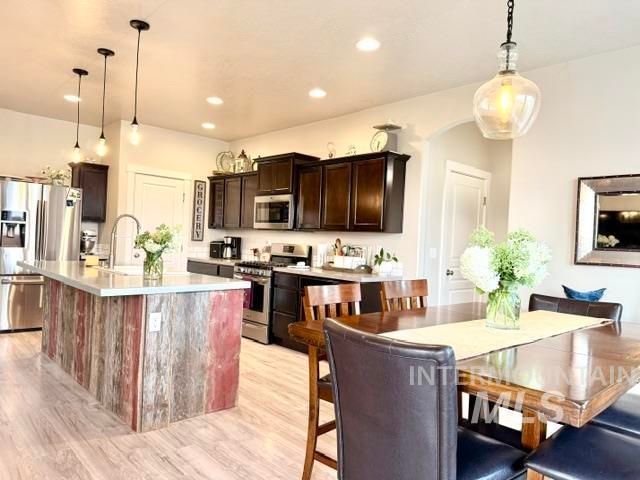 841 Canyon Crest Dr., Twin Falls, ID 83301