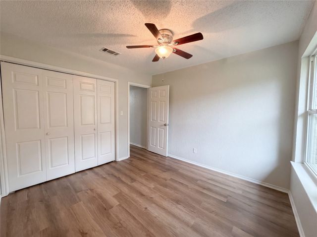 2300 Ridgewood, Bedford, TX 76021
