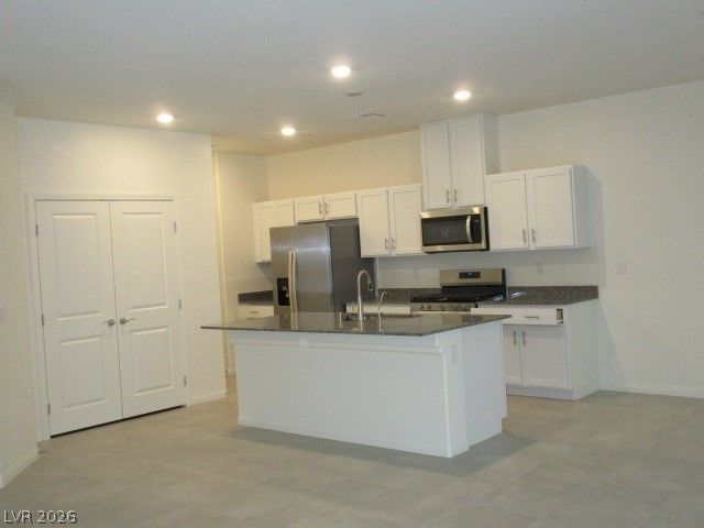 420 Canary Song Drive, Henderson, NV 89011
