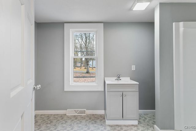 221 West 5th Street South, Fulton, NY 13069