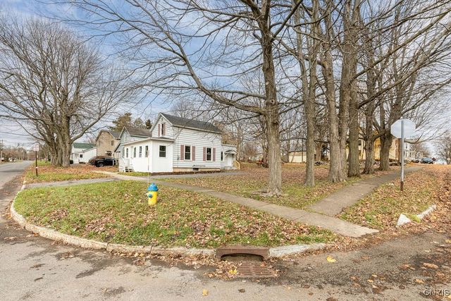 221 West 5th Street South, Fulton, NY 13069