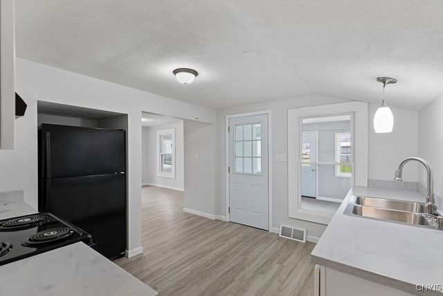 221 West 5th Street South, Fulton, NY 13069