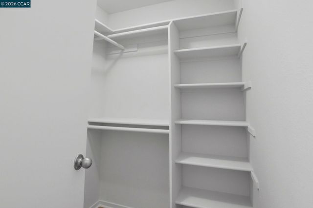 225 Lighthouse Dr, Vallejo, CA 94590