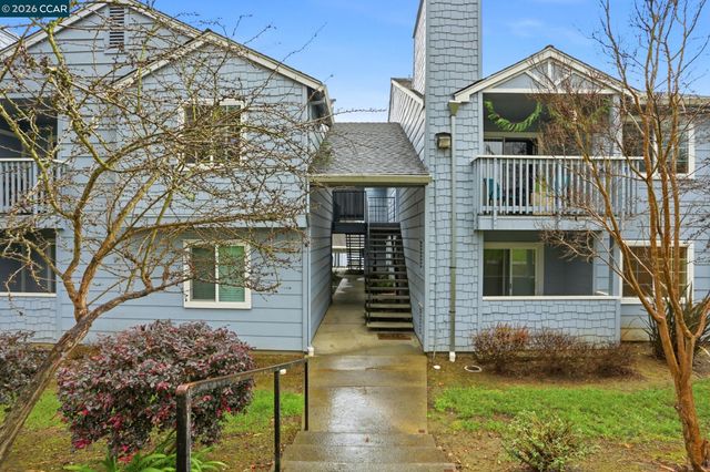 225 Lighthouse Dr, Vallejo, CA 94590