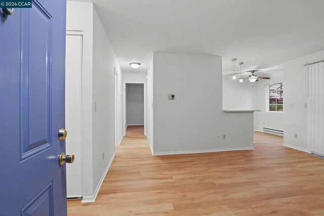 225 Lighthouse Dr, Vallejo, CA 94590