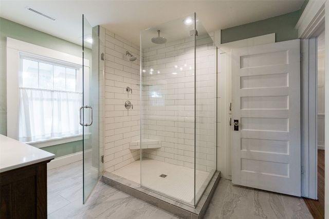 1929 Ridgeway Drive SE, Cedar Rapids, IA 52403