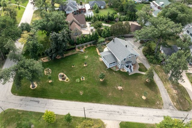 1929 Ridgeway Drive SE, Cedar Rapids, IA 52403