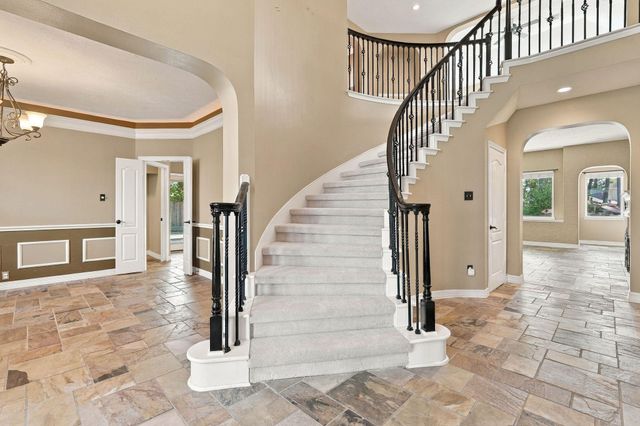 17327 Scenic Lake Court, Cypress, TX 77429