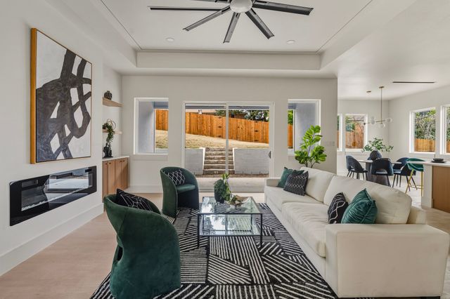 917 Brookwood Drive, Dallas, TX 75224