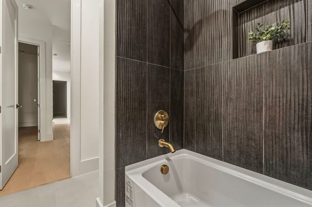 917 Brookwood Drive, Dallas, TX 75224