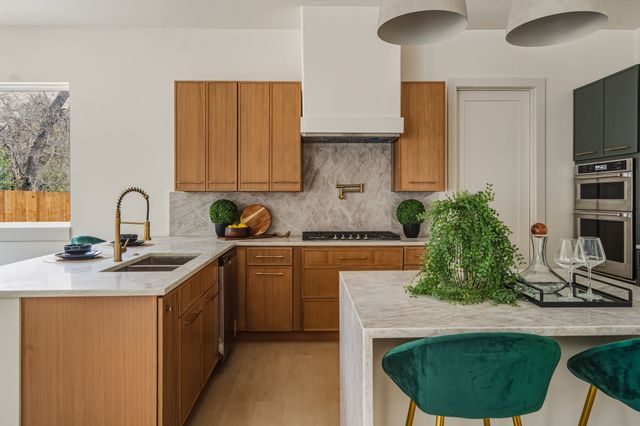 917 Brookwood Drive, Dallas, TX 75224