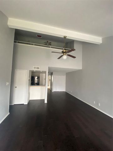 10811 Richmond Avenue 135, Houston, TX 77042