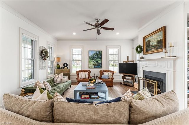 1207 Heron Ridge Road, Winston-salem, NC 27106