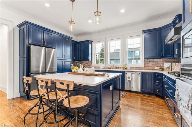 1207 Heron Ridge Road, Winston-salem, NC 27106