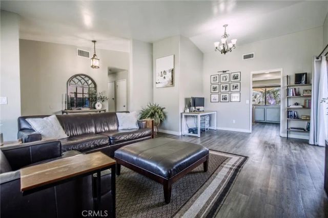 5829 Quiroz, Jurupa Valley, CA 92509