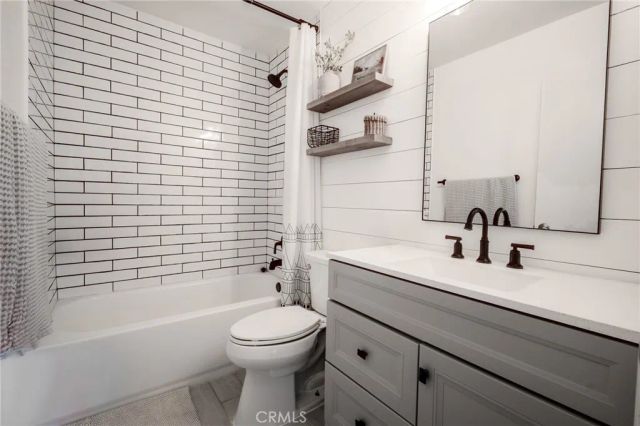 5829 Quiroz, Jurupa Valley, CA 92509