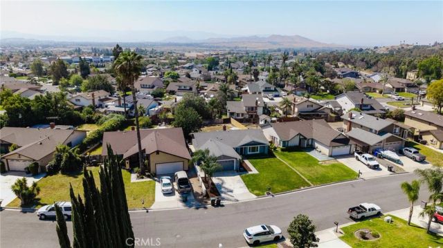 5829 Quiroz, Jurupa Valley, CA 92509