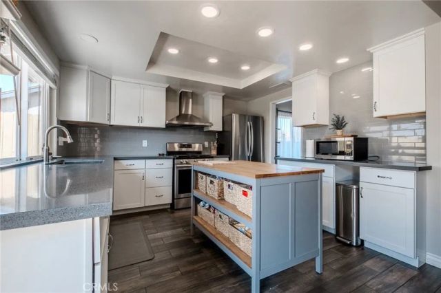 5829 Quiroz, Jurupa Valley, CA 92509