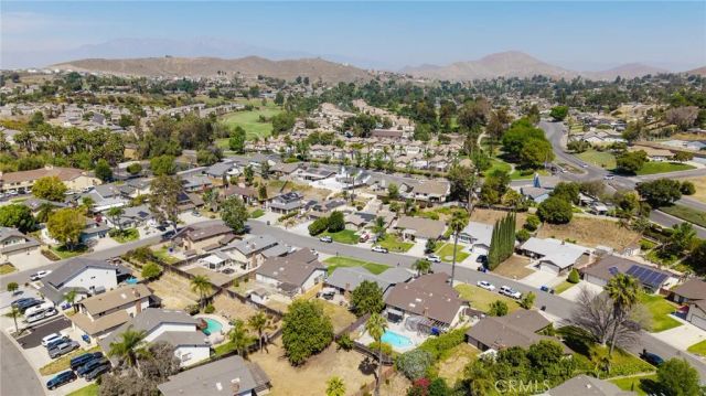 5829 Quiroz, Jurupa Valley, CA 92509
