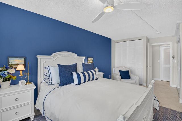 3215 S OCEAN Boulevard 302, Highland Beach, FL 33487