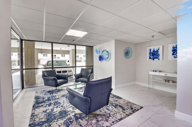 3215 S OCEAN Boulevard 302, Highland Beach, FL 33487