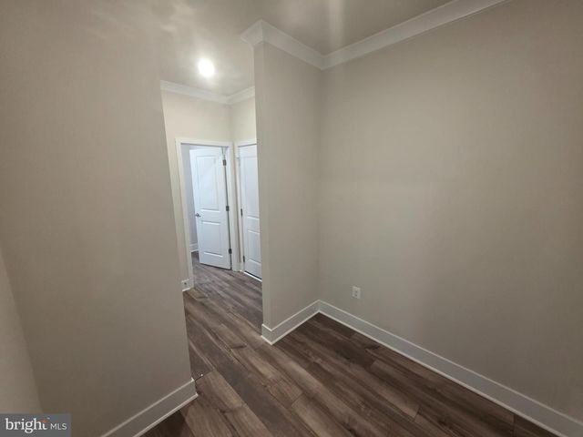 504 WILLOWSHIRE ST, Baltimore, MD 21220