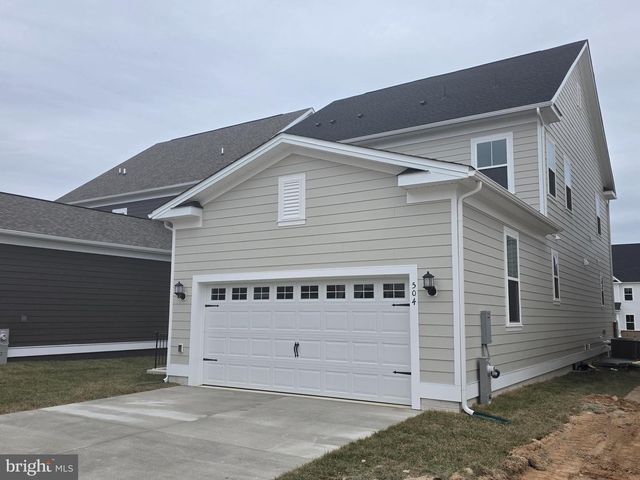 504 WILLOWSHIRE ST, Baltimore, MD 21220