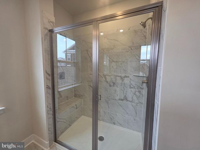 504 WILLOWSHIRE ST, Baltimore, MD 21220