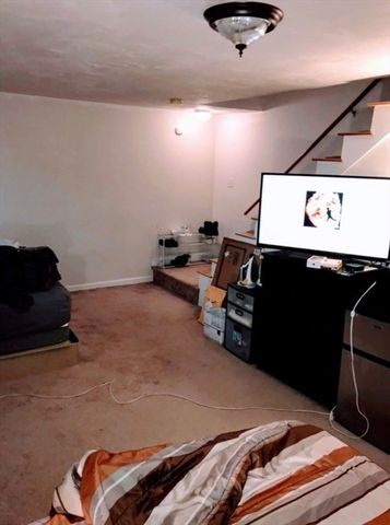 6 Harleston 6, Boston, MA 02120