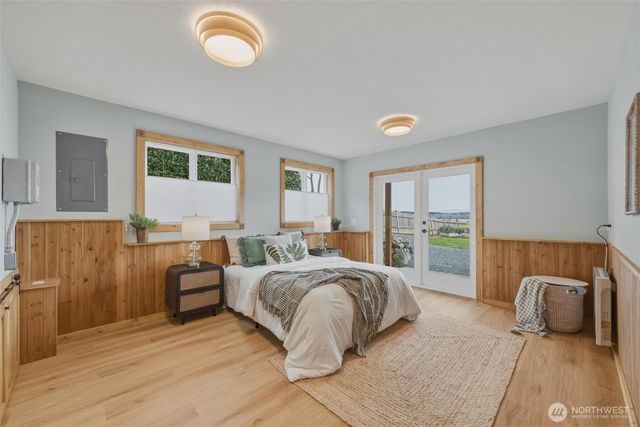 1564 Seacrest Drive, Lummi Island, WA 98262