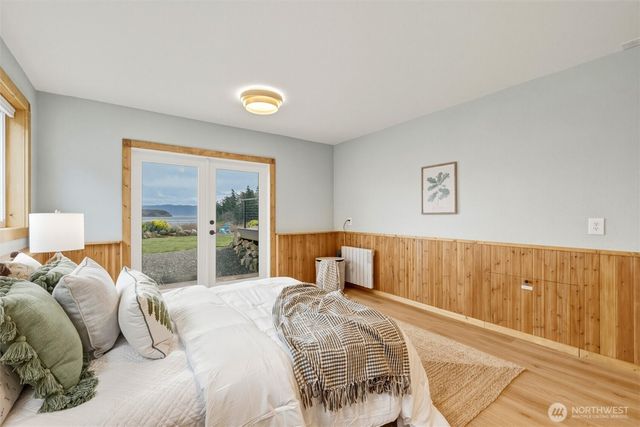 1564 Seacrest Drive, Lummi Island, WA 98262