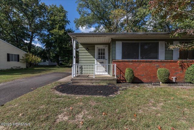 10 B Virginia Drive, Whiting, NJ 08759