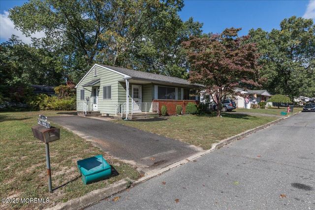 10 B Virginia Drive, Whiting, NJ 08759