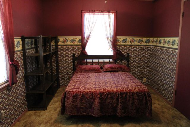 405 W Lanark St, Queen City, TX 75572