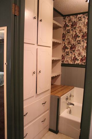 405 W Lanark St, Queen City, TX 75572