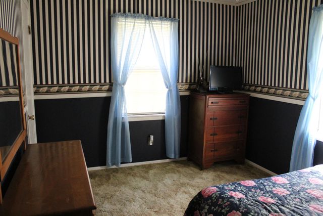 405 W Lanark St, Queen City, TX 75572